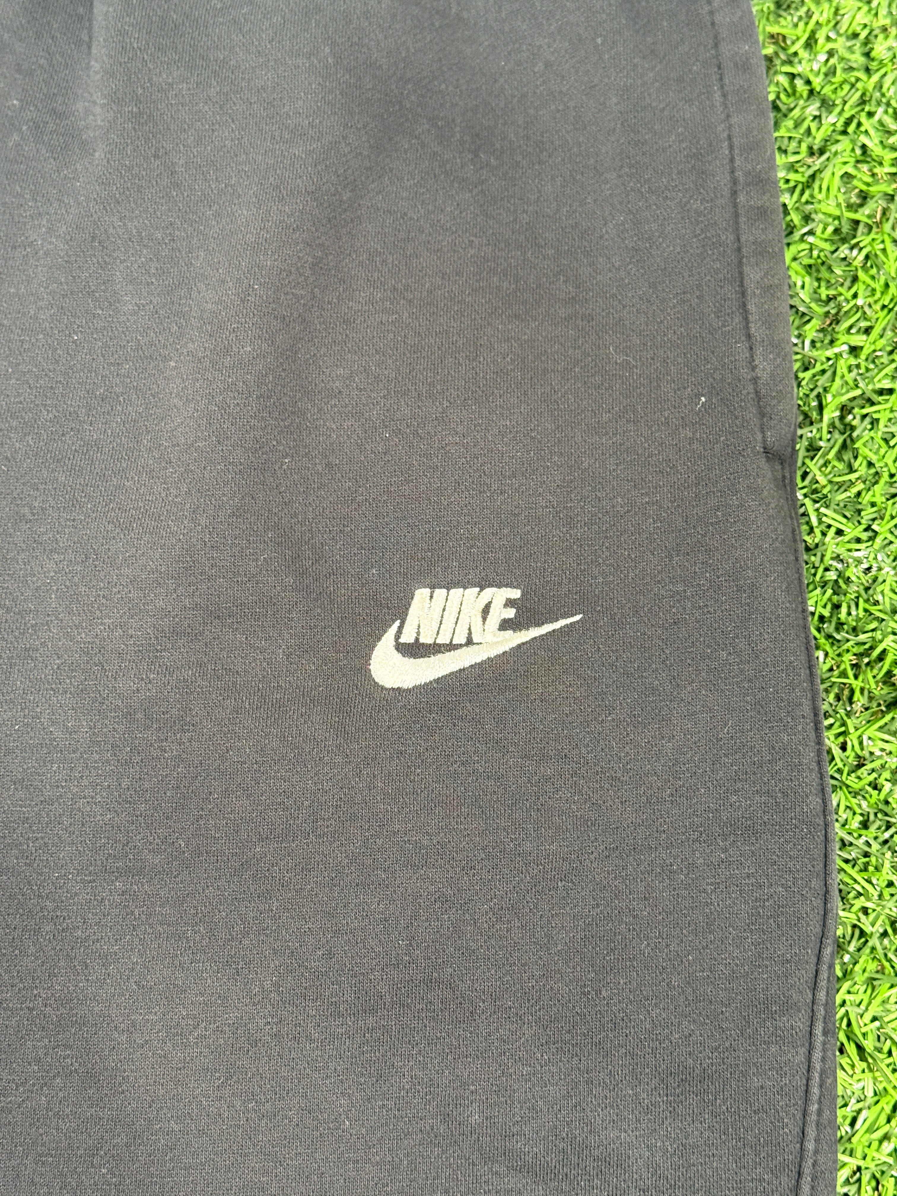 Nike x Mase Kicks Hoop Cut-off Sweats (XL)