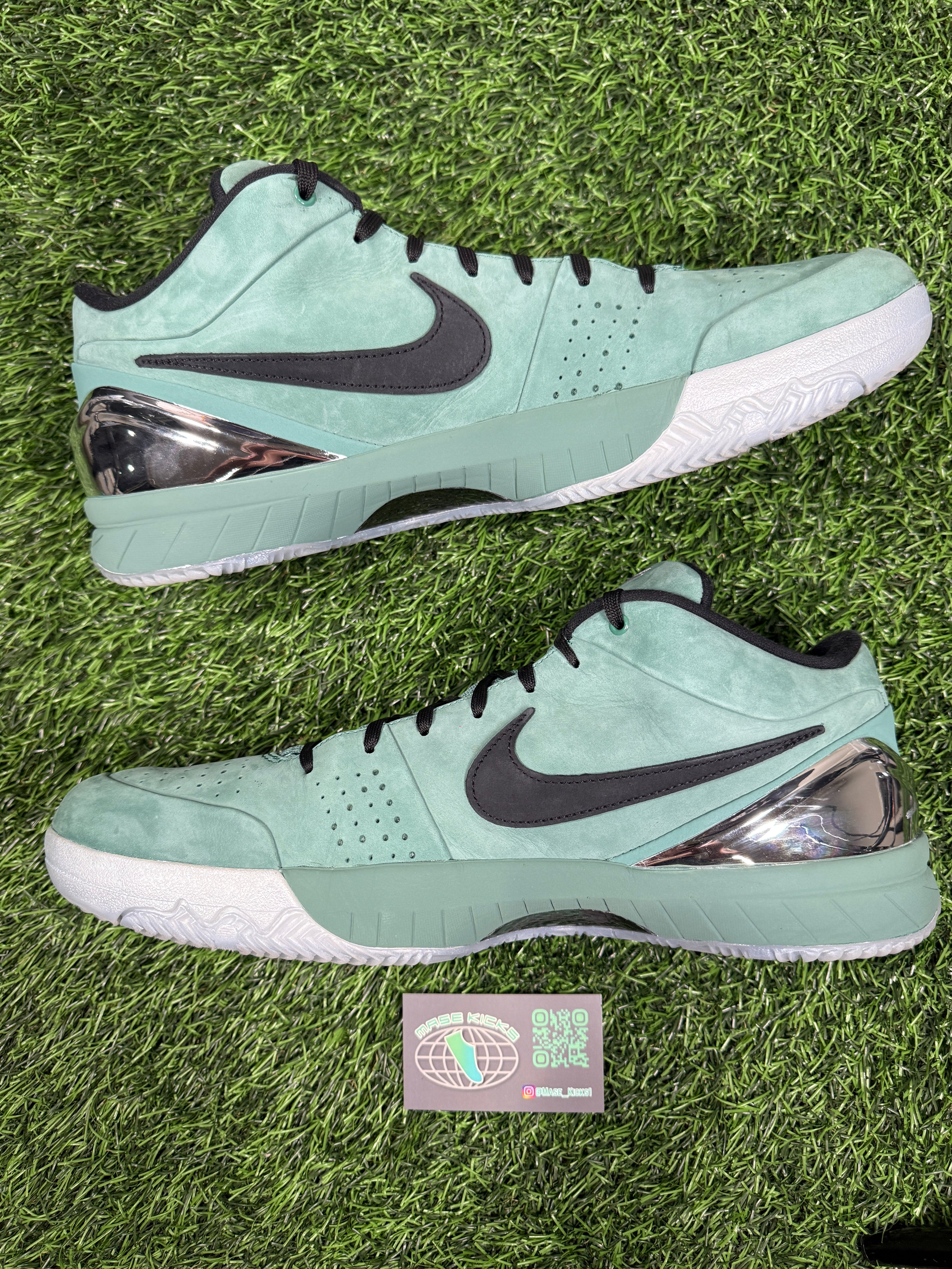 Kobe 4 “Girl Dad” (Size 15)