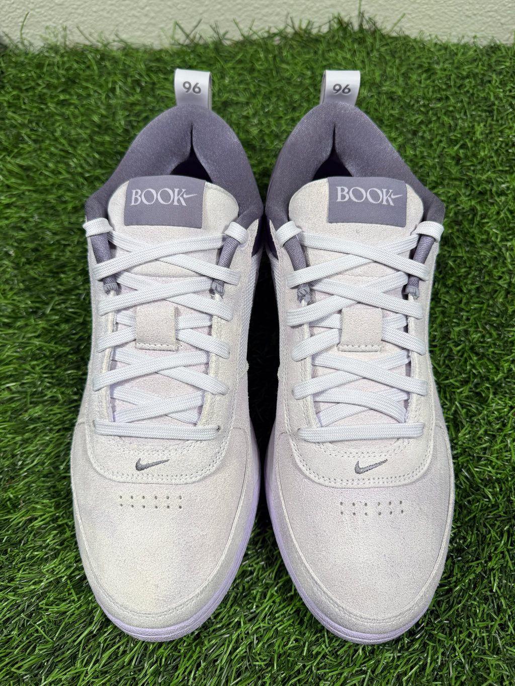 Book 1 “Lilac” (Size 11)