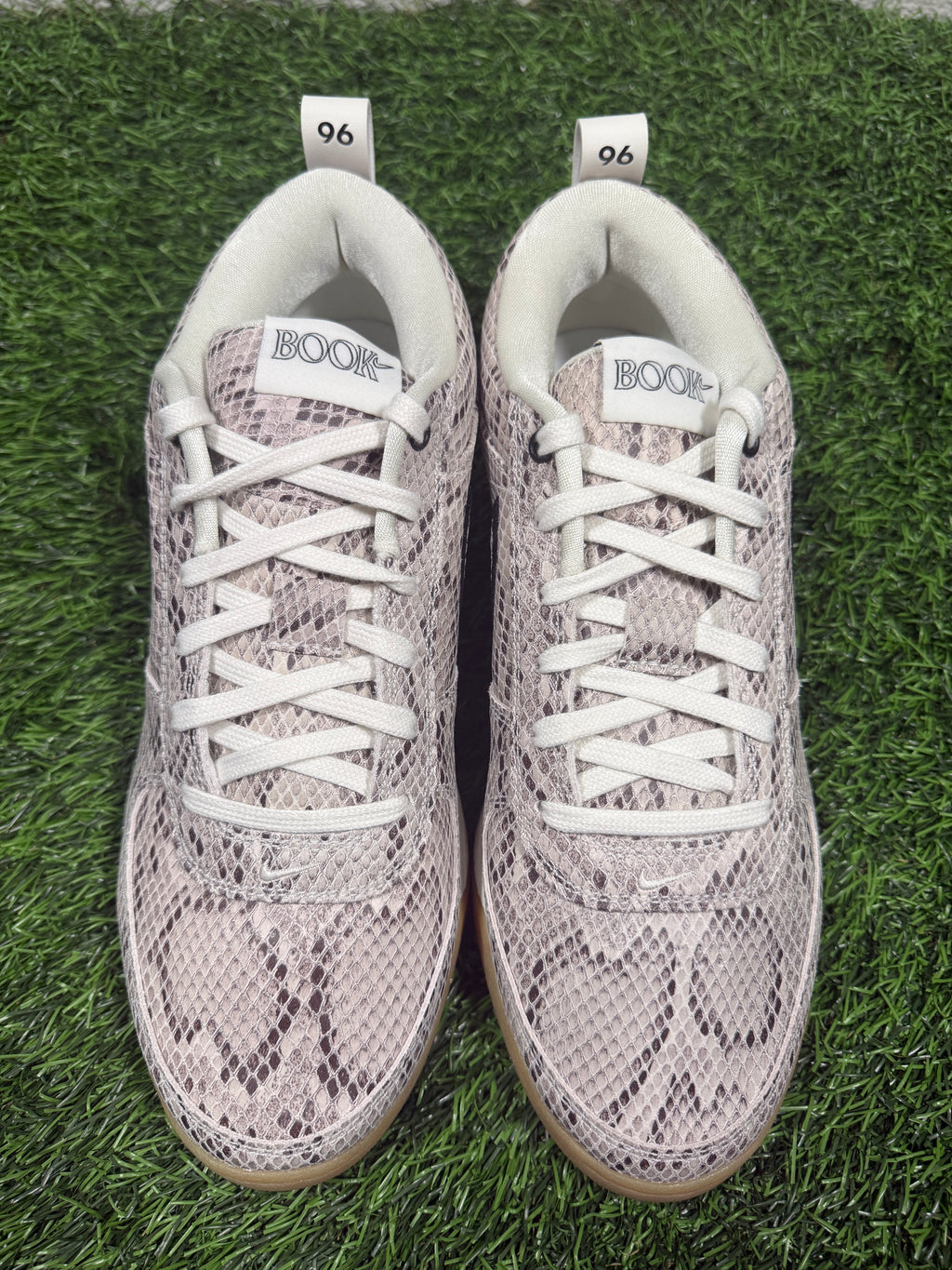 Book 1 “Python” (Size 11.5)