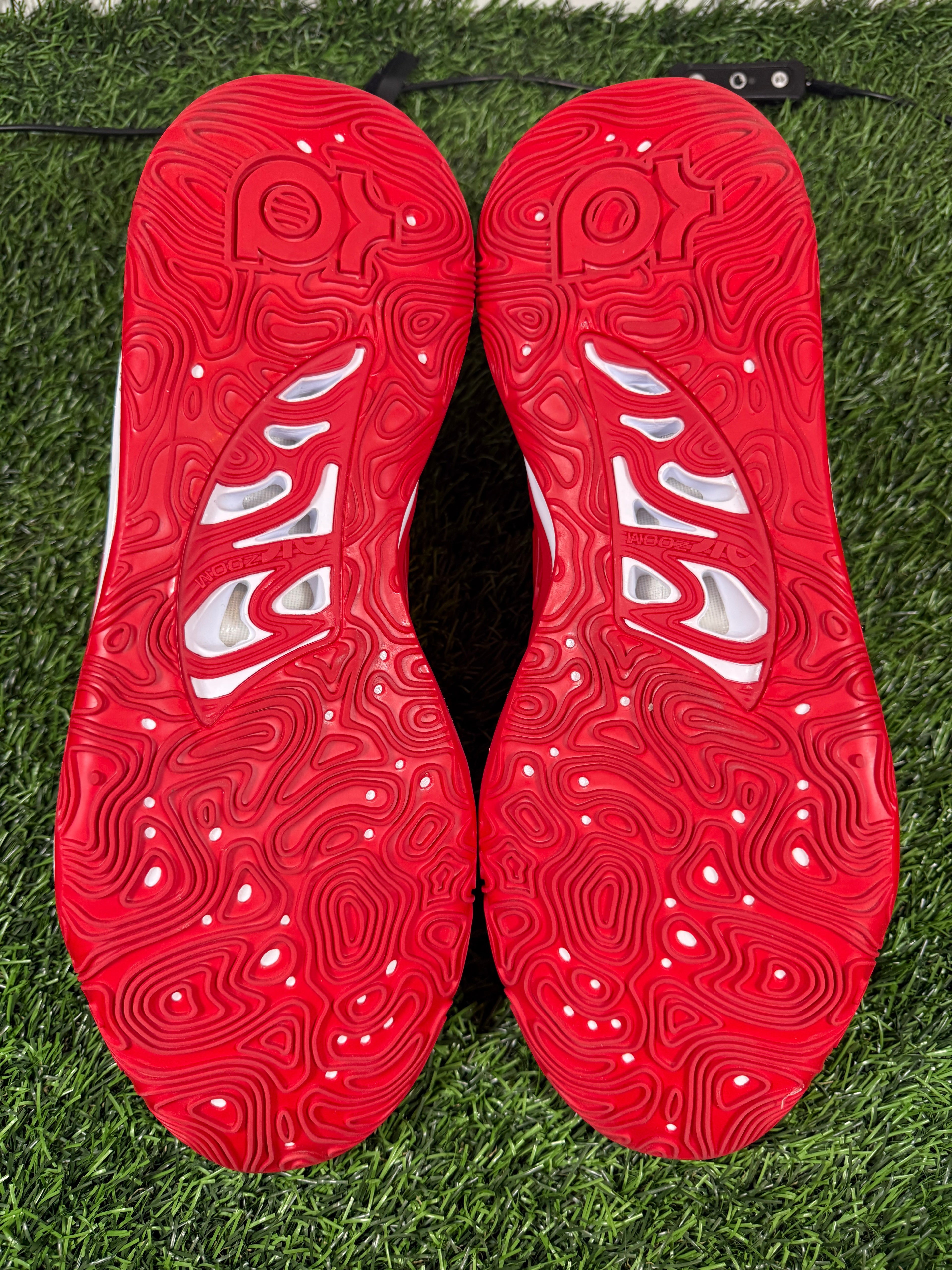 KD 15 TB “Red/White”