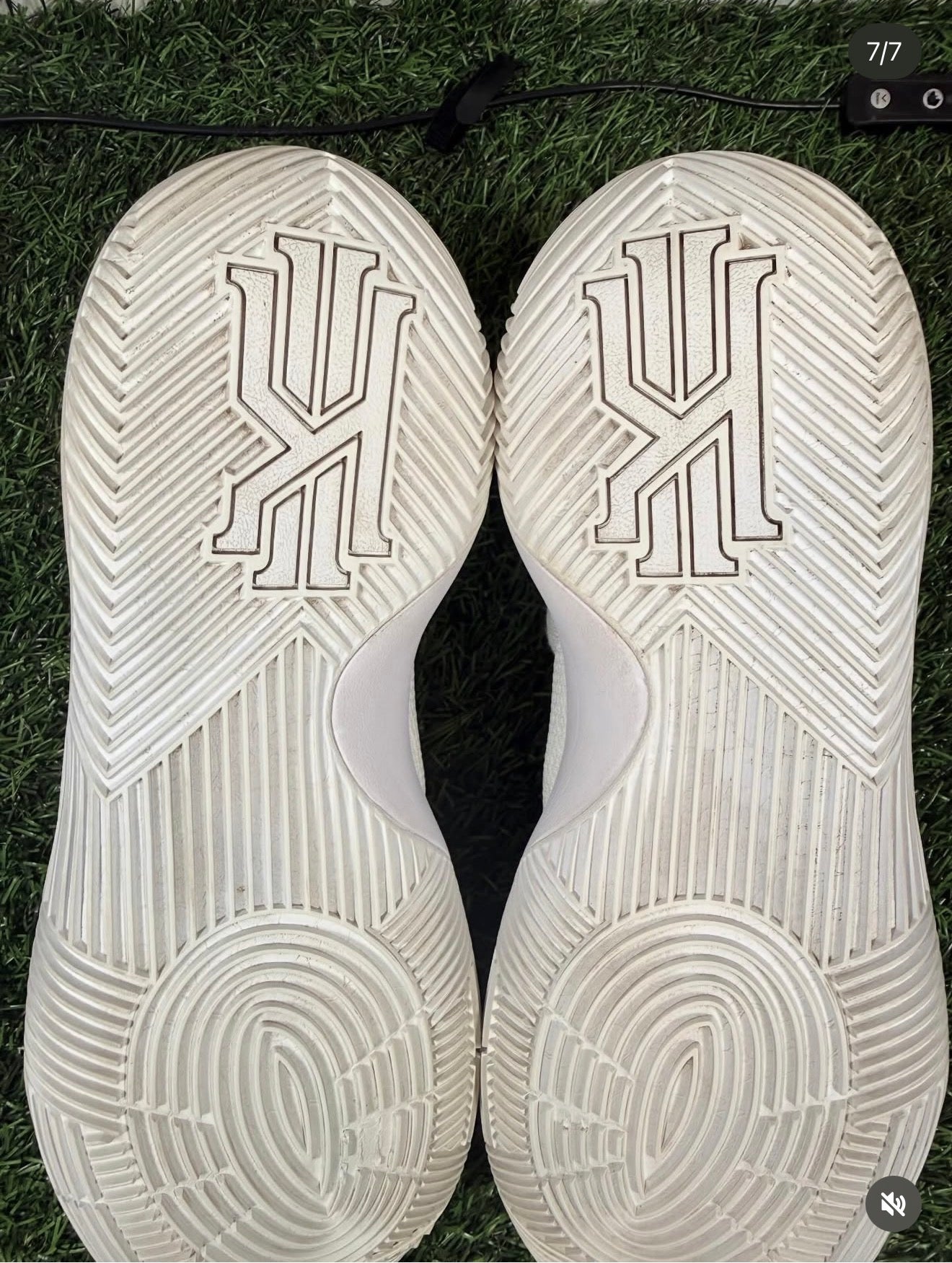 Kyrie 2 ID “Golden” (Size 13)