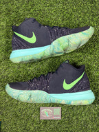 Kyrie 5 “UFO” (Size 13)