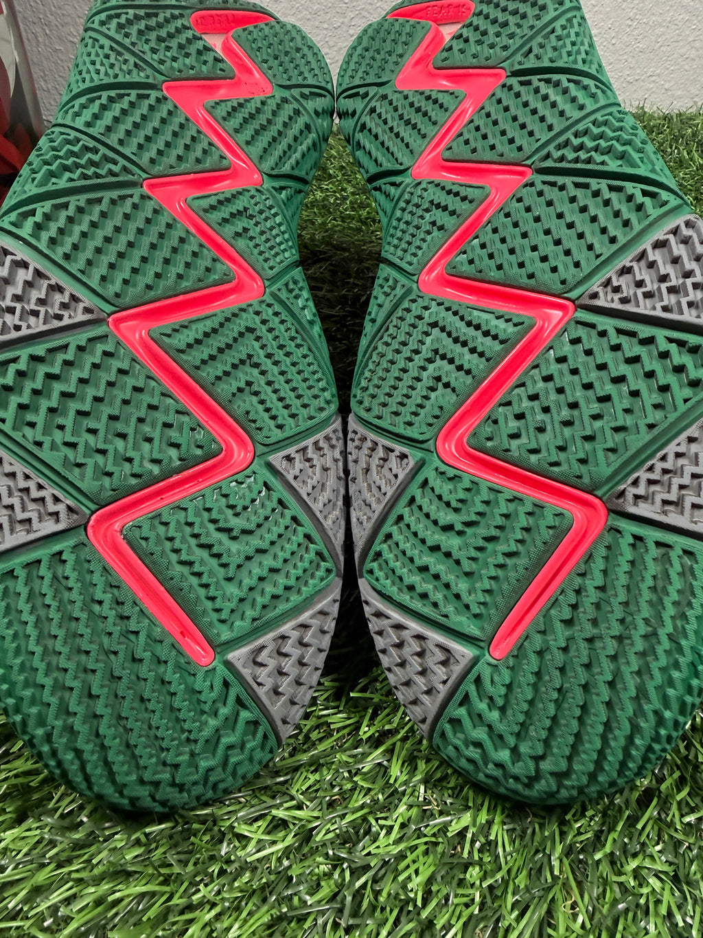 Kyrie 4 “City Guardians” (Size 13)