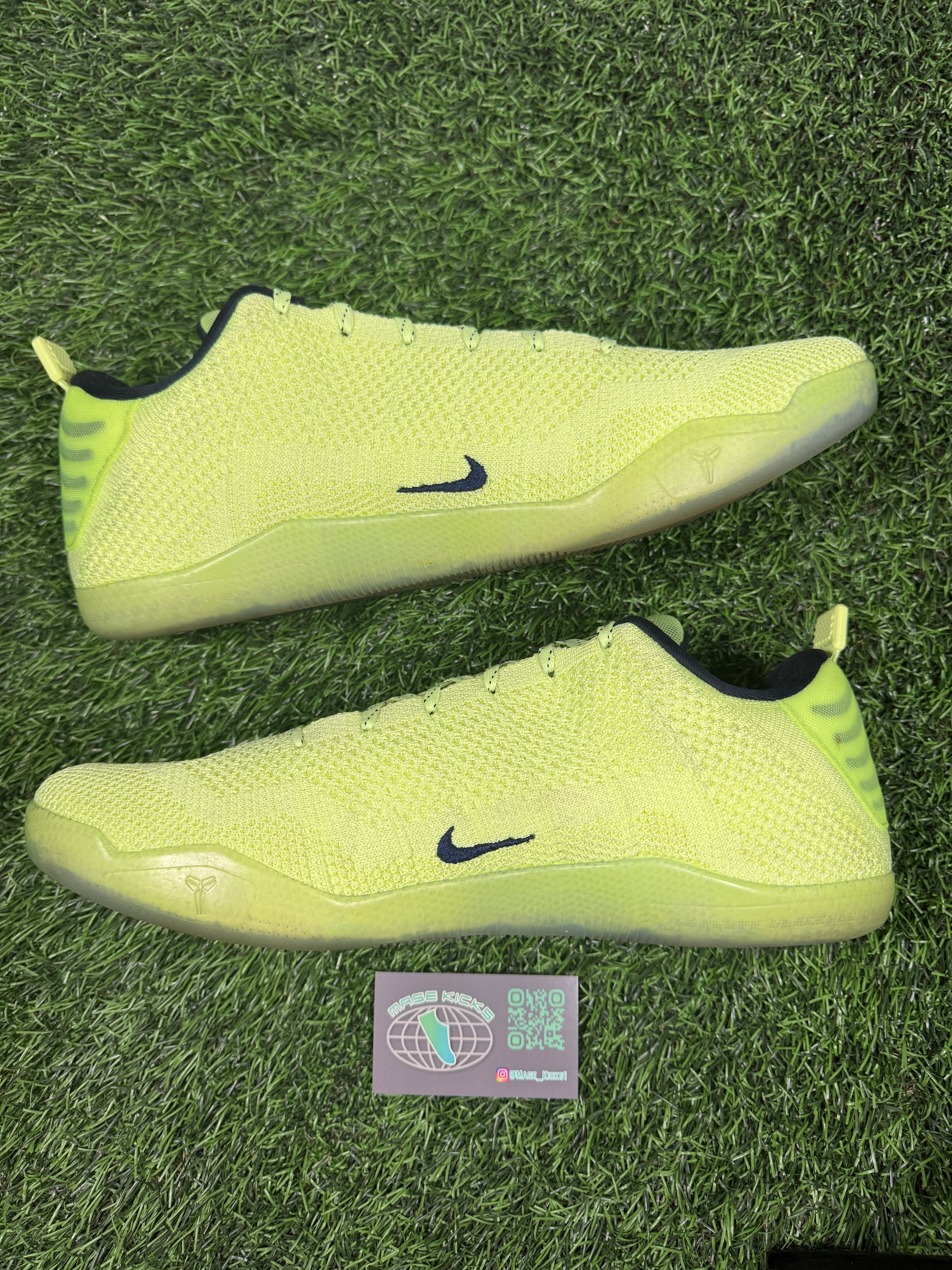 Kobe 11 “Ghost of Christmas” (Size 14)