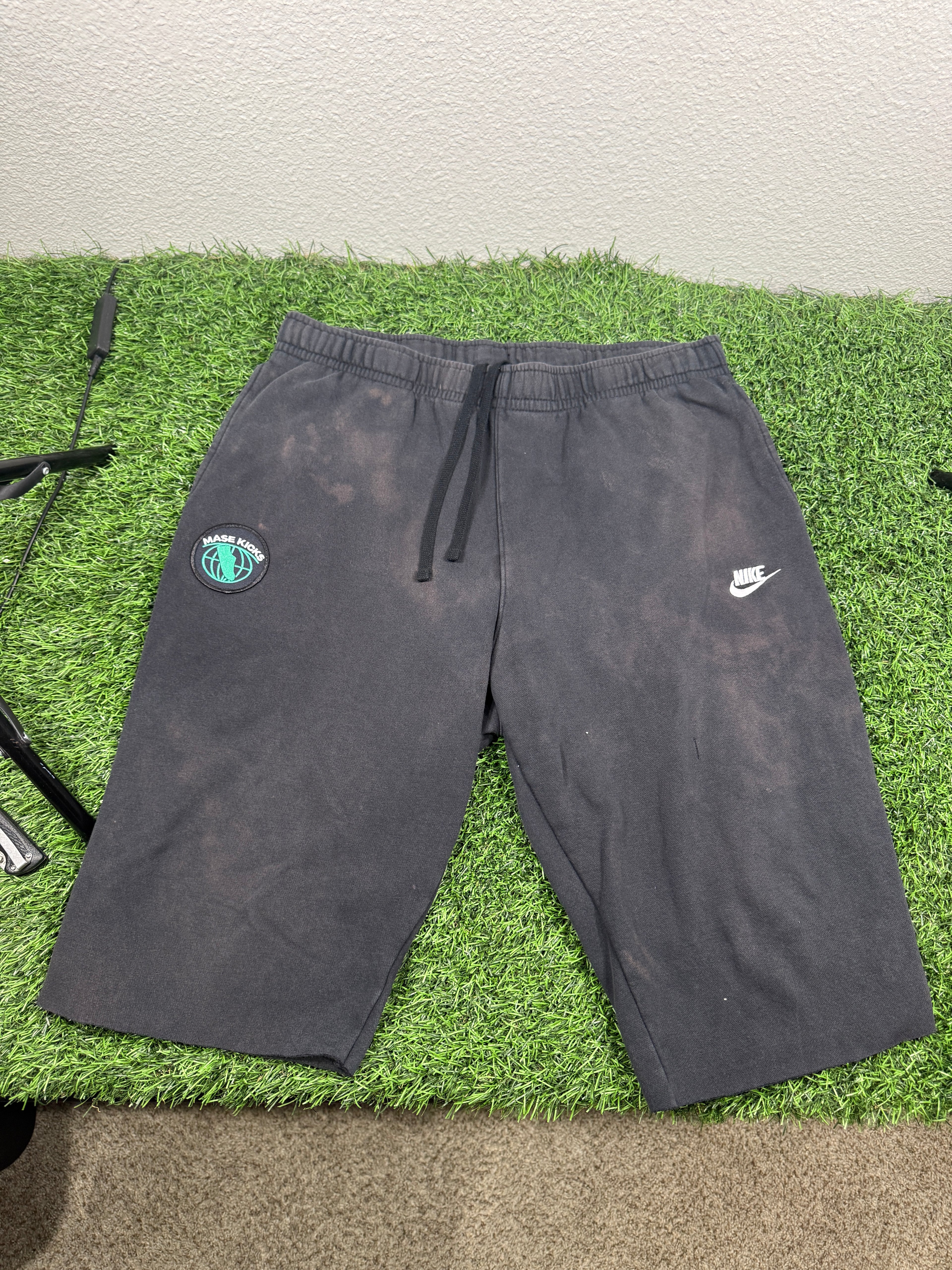Nike x Mase Kicks Hoop Cut-off Sweats (XL)