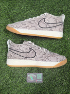 Book 1 “Python” (Size 11)