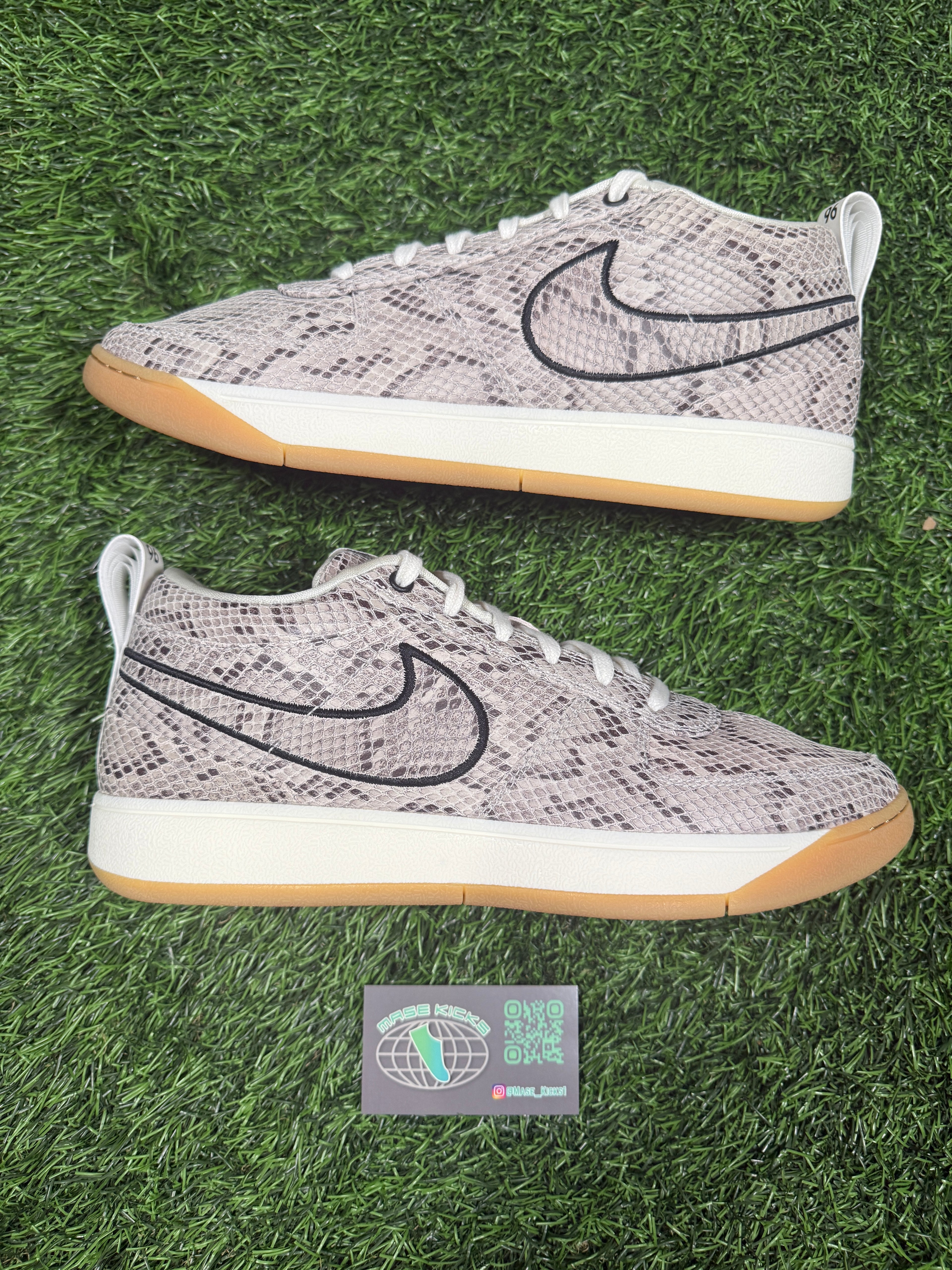 Book 1 “Python” (Size 11.5)
