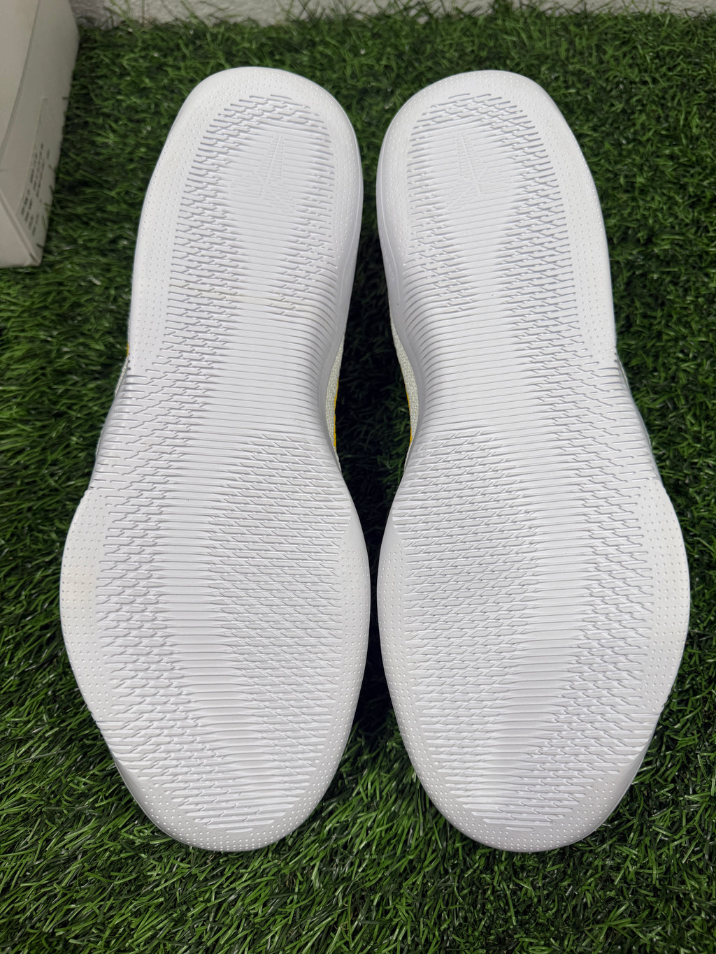 Kobe 11 “Brazil” SAMPLE (Size 14)