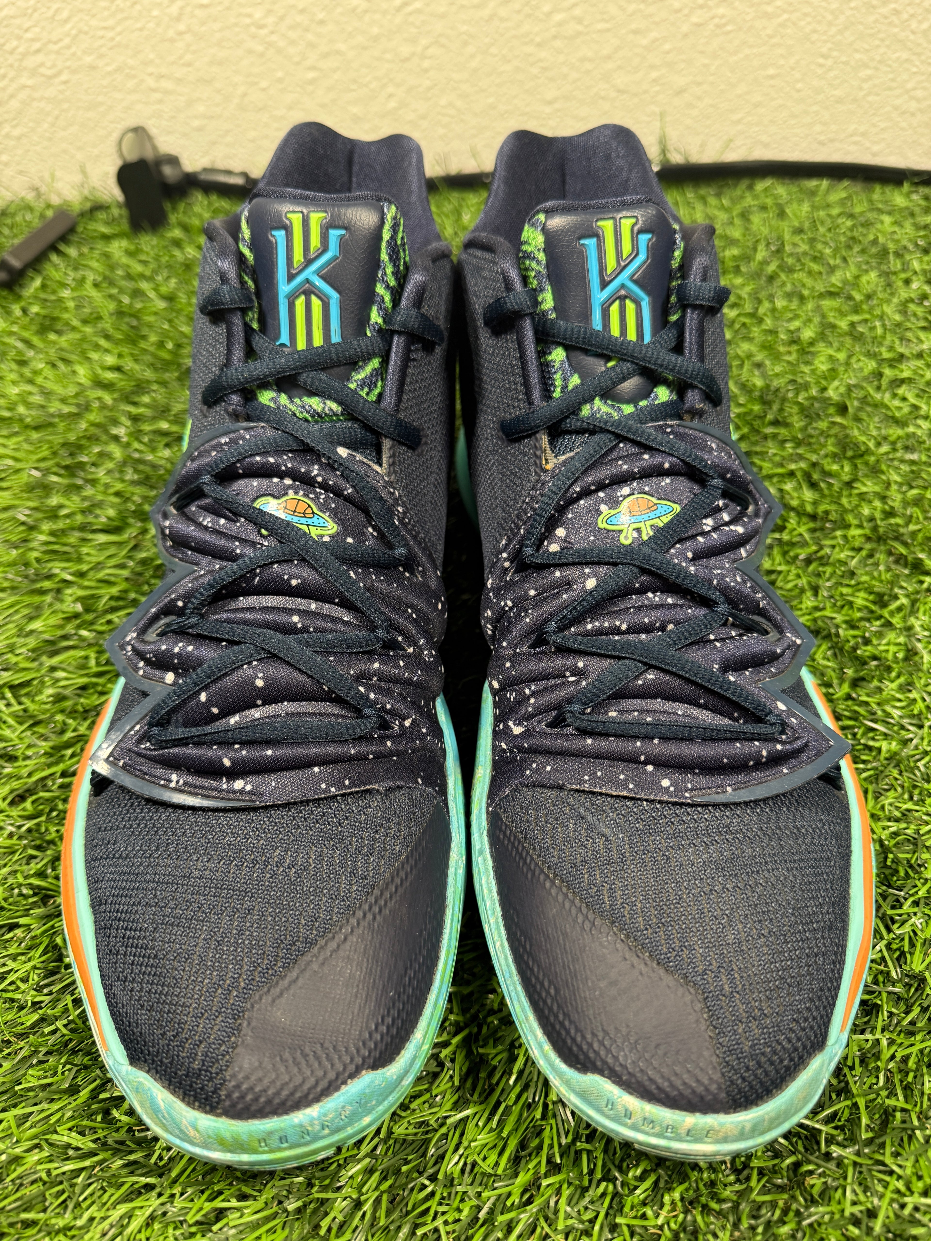 Kyrie 5 “UFO” (Size 12)