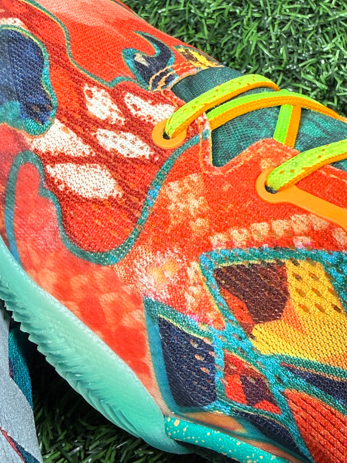 Kobe 8 “What The” (Size 14)