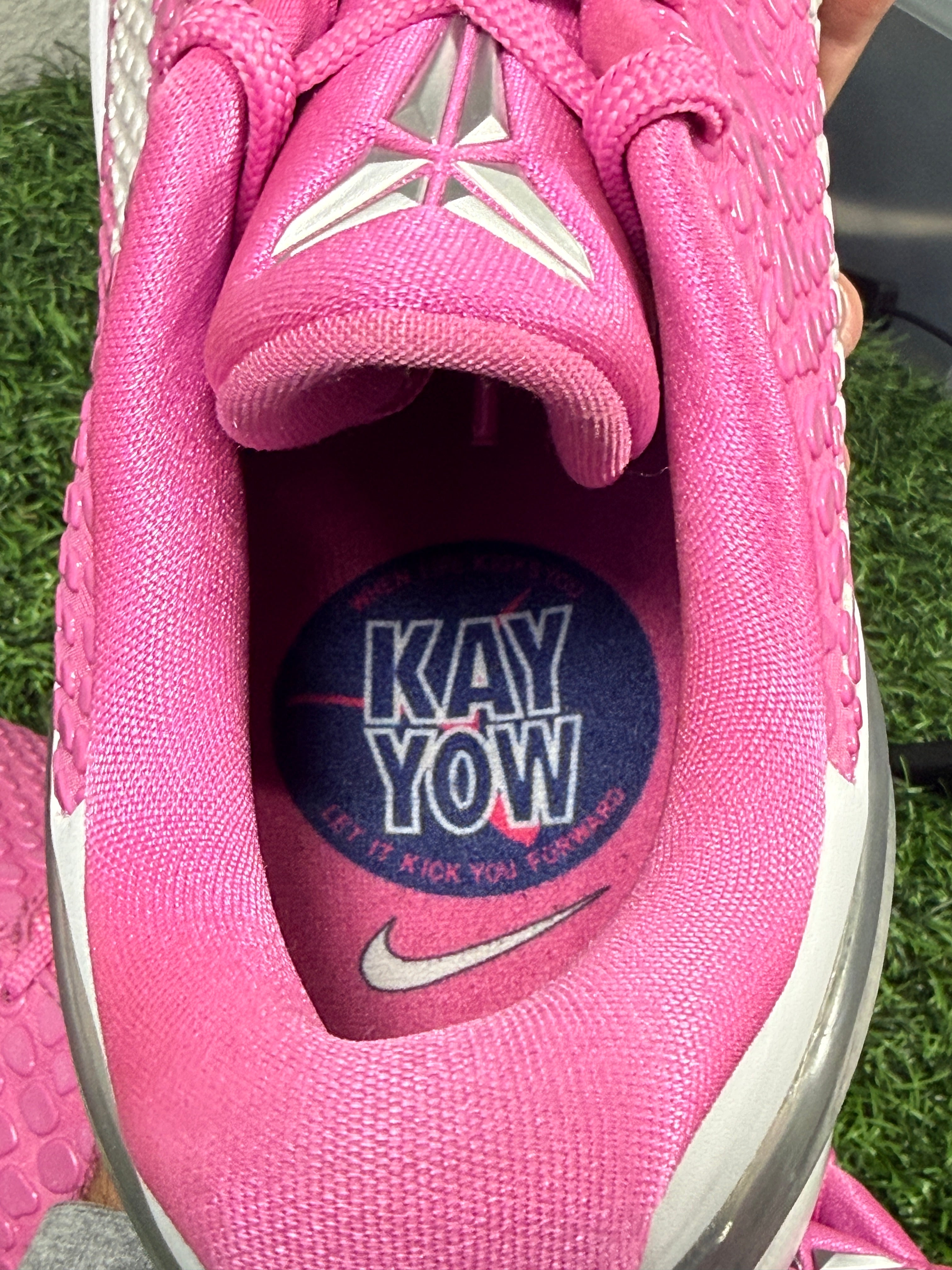 Kobe 6 “Kay Yow” (Size 14)