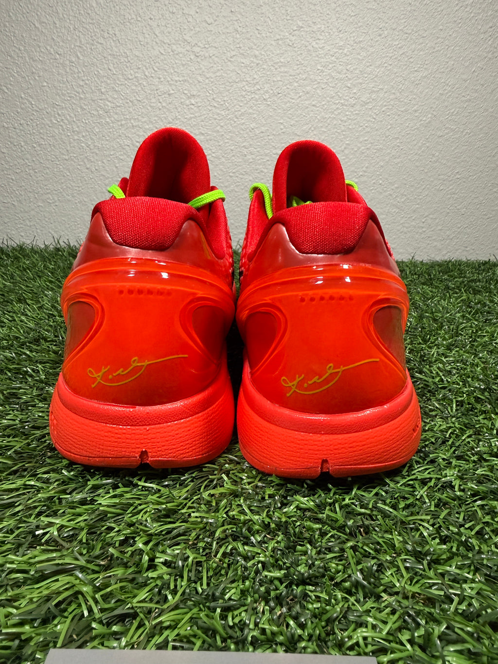 Kobe 6 “Reverse Grinch” (Size 14)