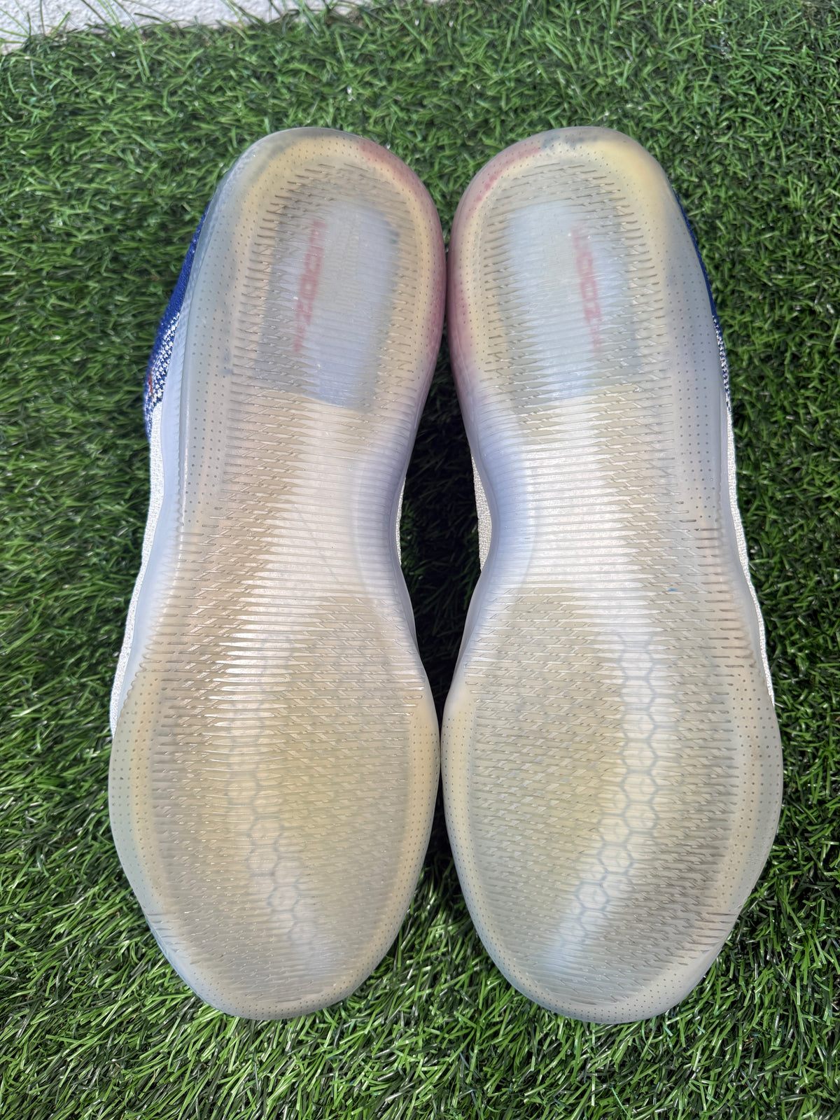 Kobe 11 “USA” (Size 13)