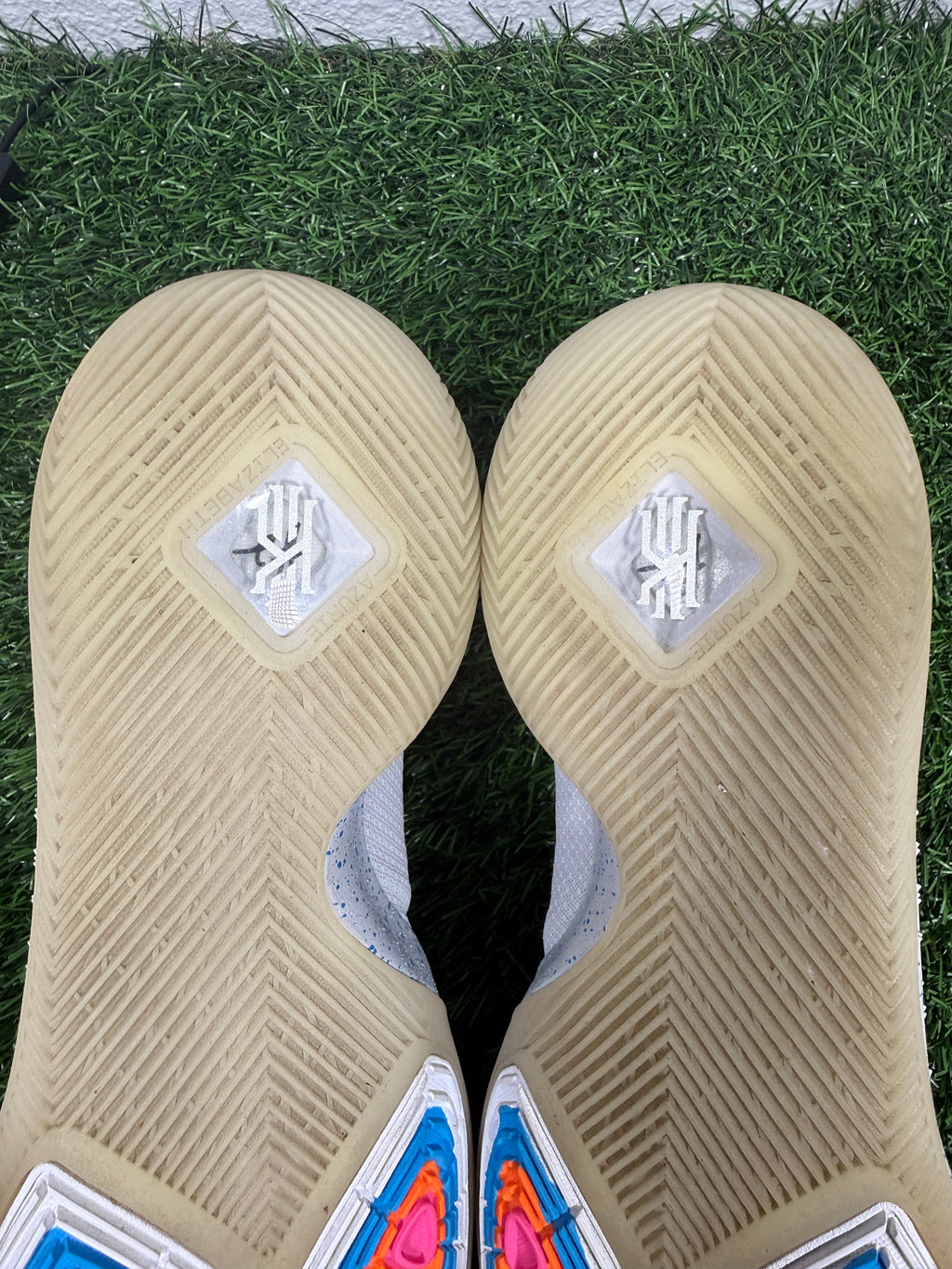 Kyrie 3 “EYBL (Size 16)