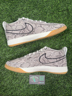 Book 1 “Python” (Size 11)