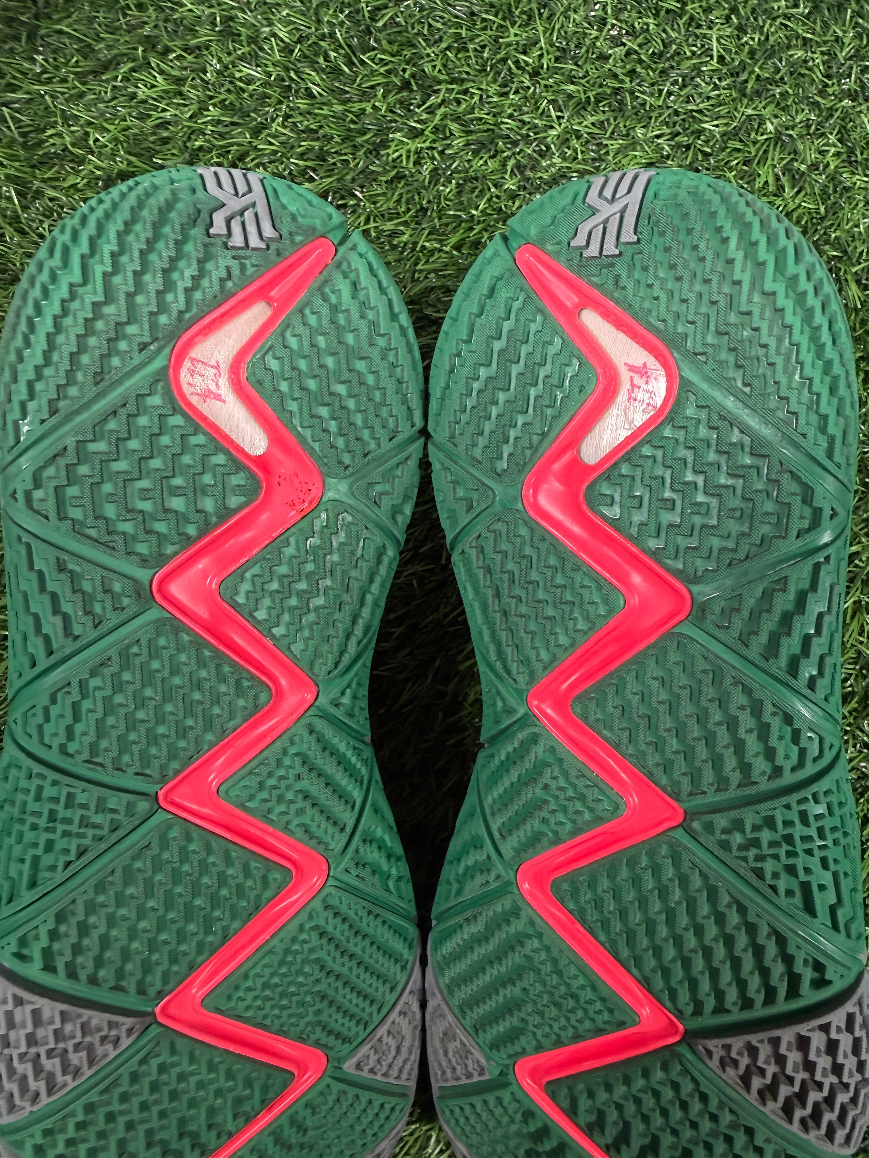Kyrie 4 “City Guardians” (Size 13)