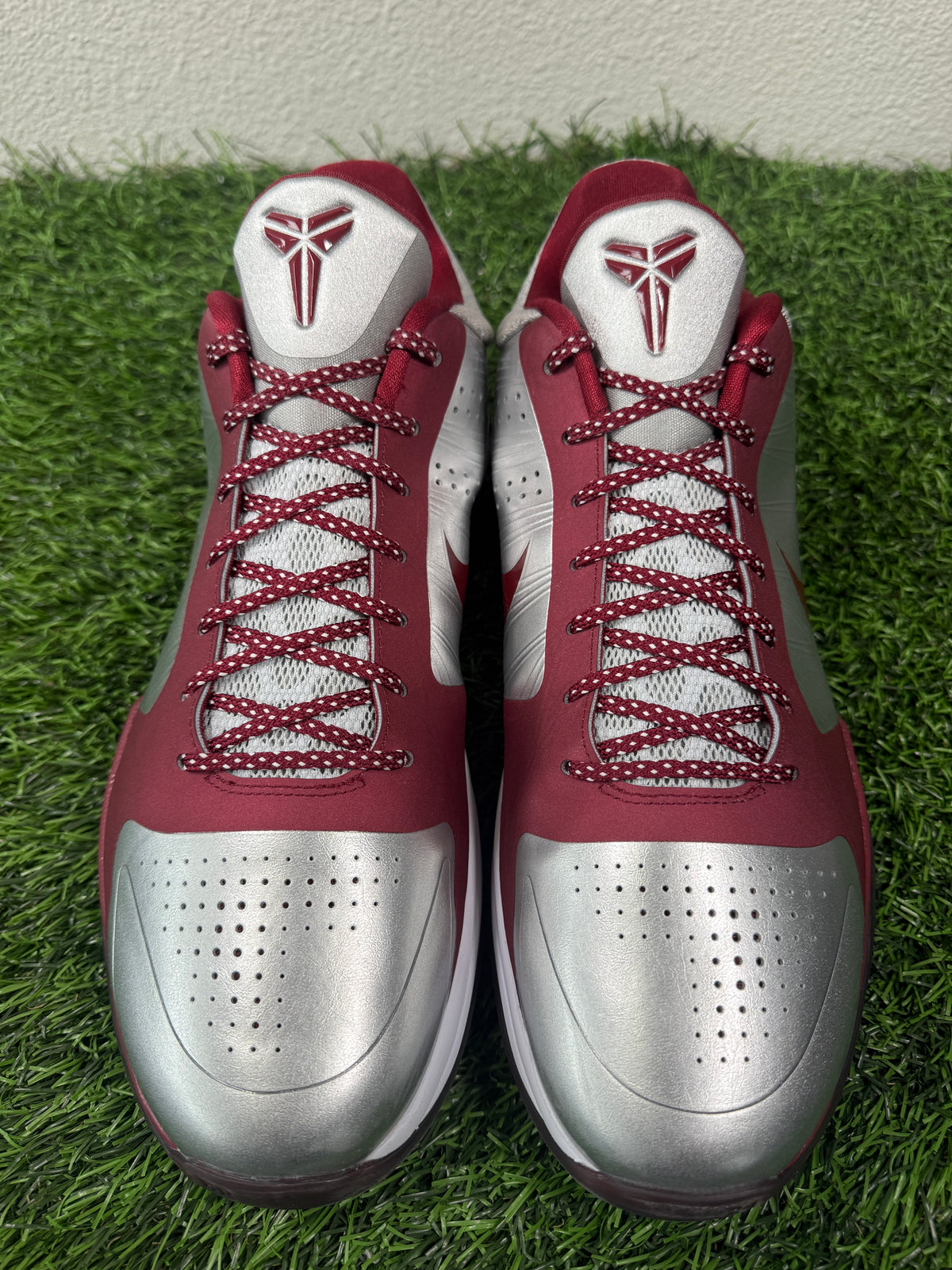 Kobe 5 “Lower Merion” (Size 14)