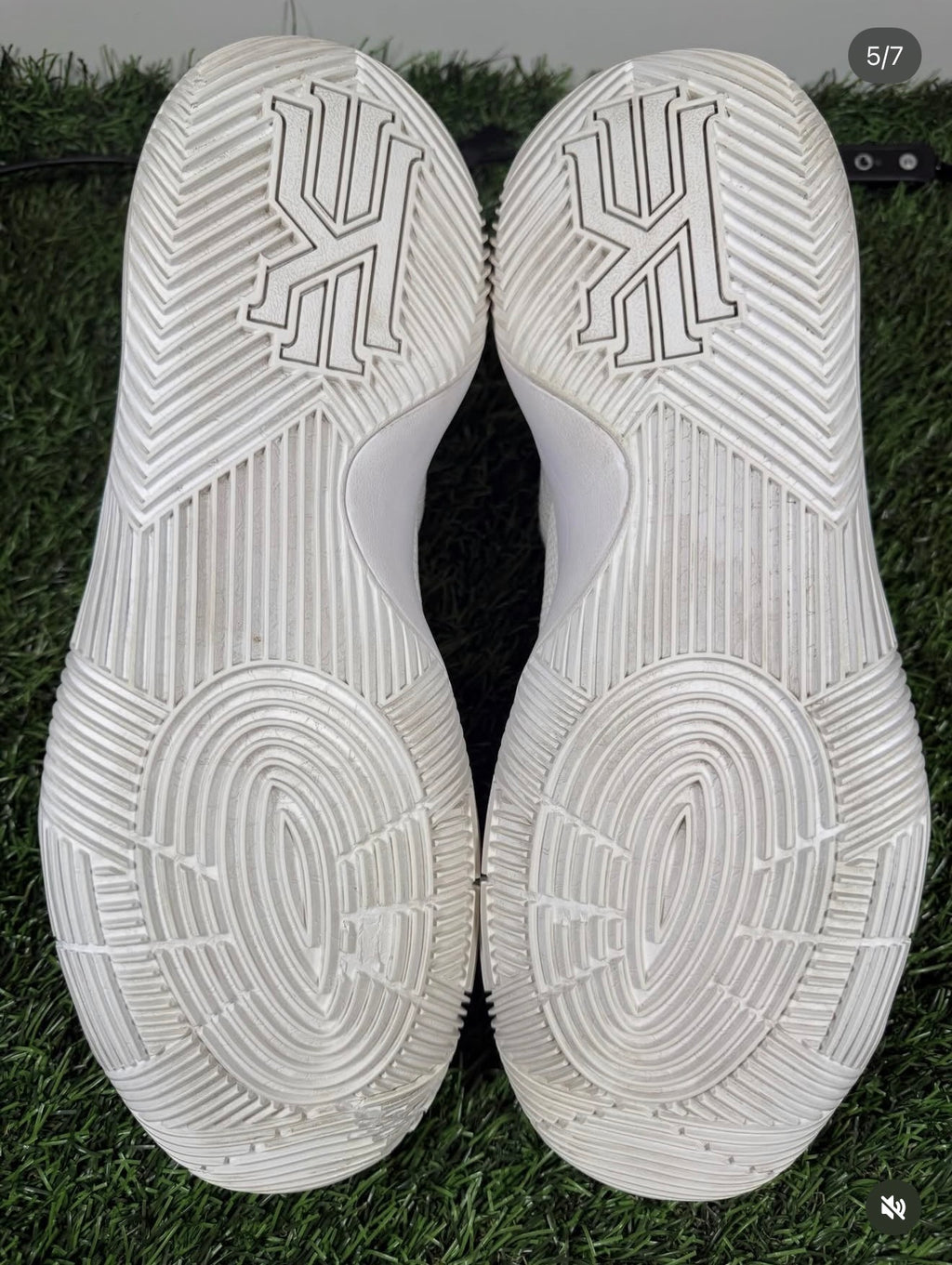 Kyrie 2 ID “Golden” (Size 13)