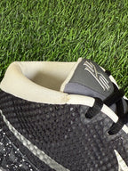 Kyrie 1 ID “Oreo” (Size 9)-Mase Kicks